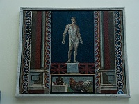 017  Im Museum sind viele Fundstücke aus Pompeji ausgestellt.